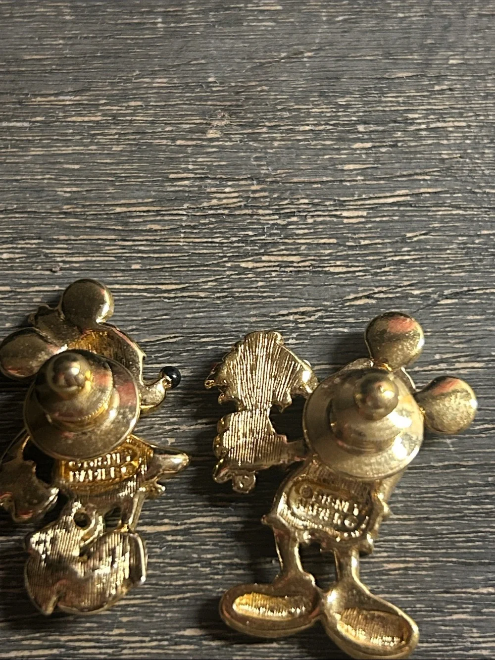 Gold-tone Mickey & Minnie Couple Lapel Pins with Multicolor Accents‎